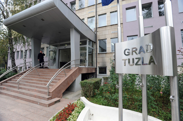 Grad Tuzla: Za finansiranje projekata mladih odobreno ukupno 45 hiljada maraka